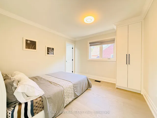 Additional image 30 of 2128 Mayflower Blvd