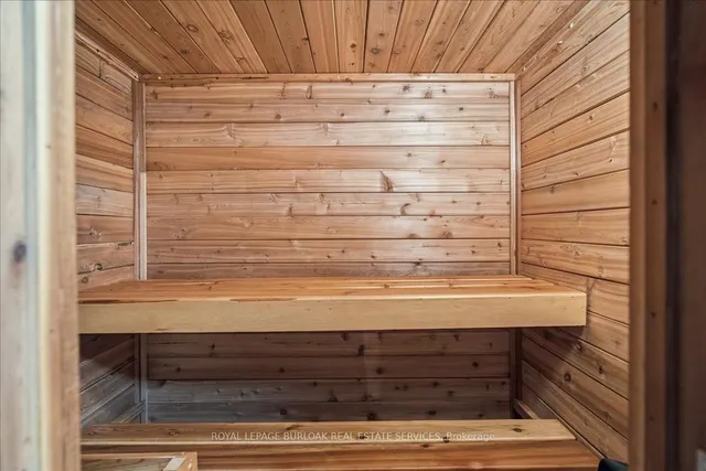 Additional image 22 of 1424 Alfred Cres