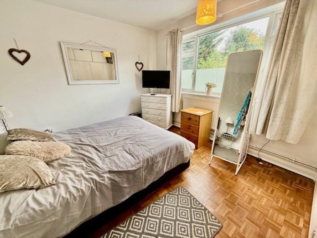 Additional image 4 of Reynards Way, Bricket Wood, St. Albans