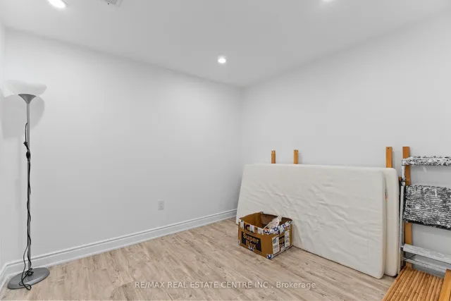 Additional image 45 of 19 Foliage Dr