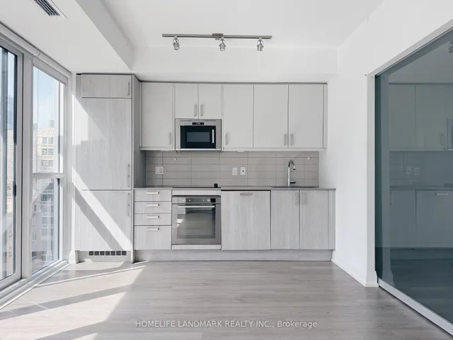 Additional image 8 of 77 Mutual St Unit 1705