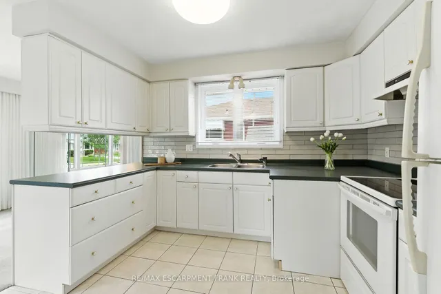 Additional image 17 of 24 Meadowlark Dr