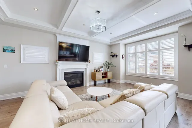 Additional image 12 of 421 Ginger Gate