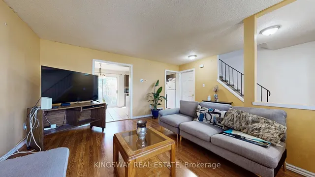 Additional image 4 of 105 Hansen Rd Unit 111