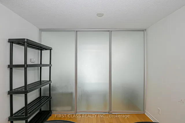 Additional image 17 of 51 Lower Simcoe St Unit 1202