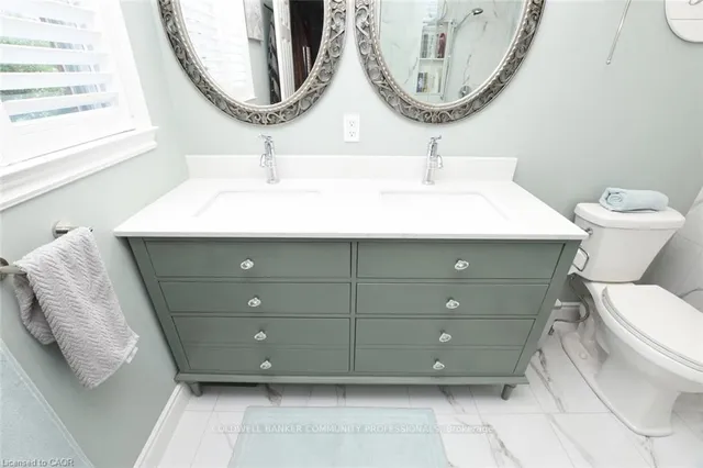 Additional image 29 of 17 Durrell Crt