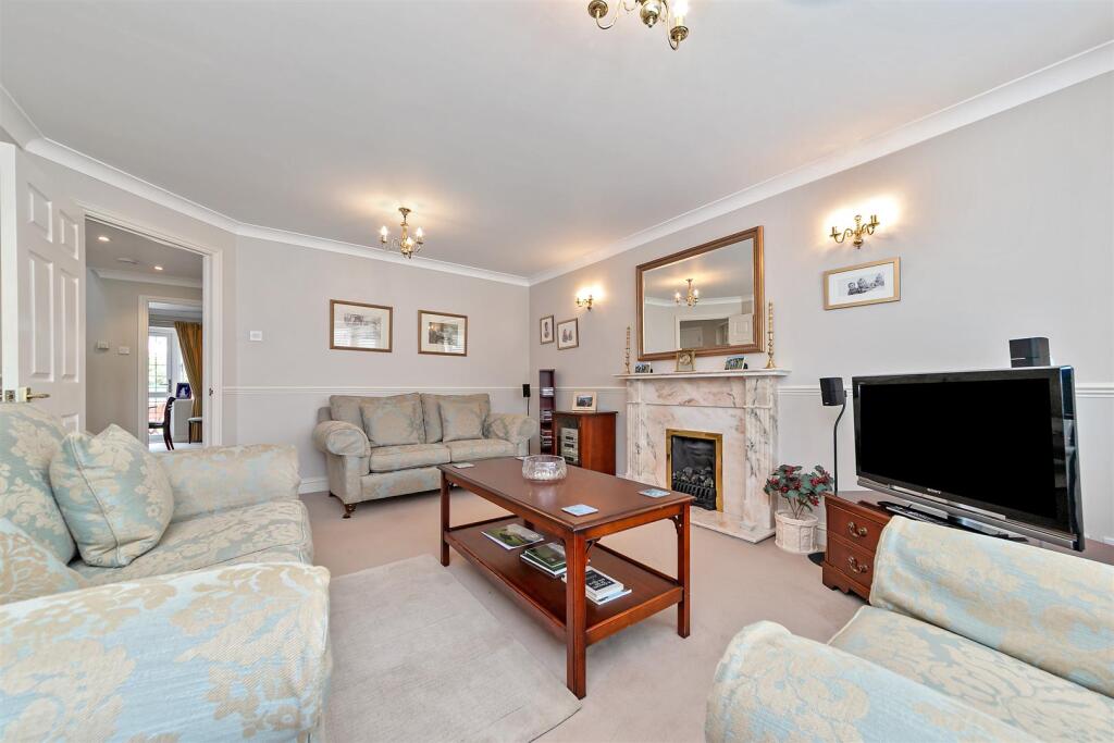 Additional image 12 of Damson Way, St Albans