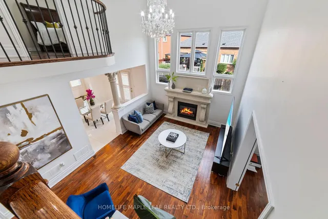 Additional image 22 of 18 Regis Circ