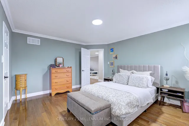 Additional image 18 of 26 Suncrest Dr