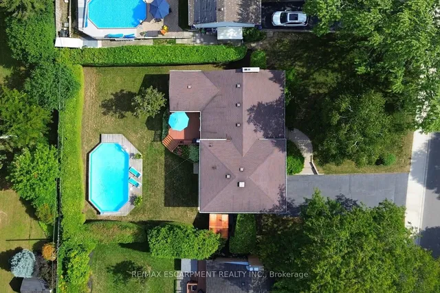 Additional image 42 of 219 Strathcona Dr