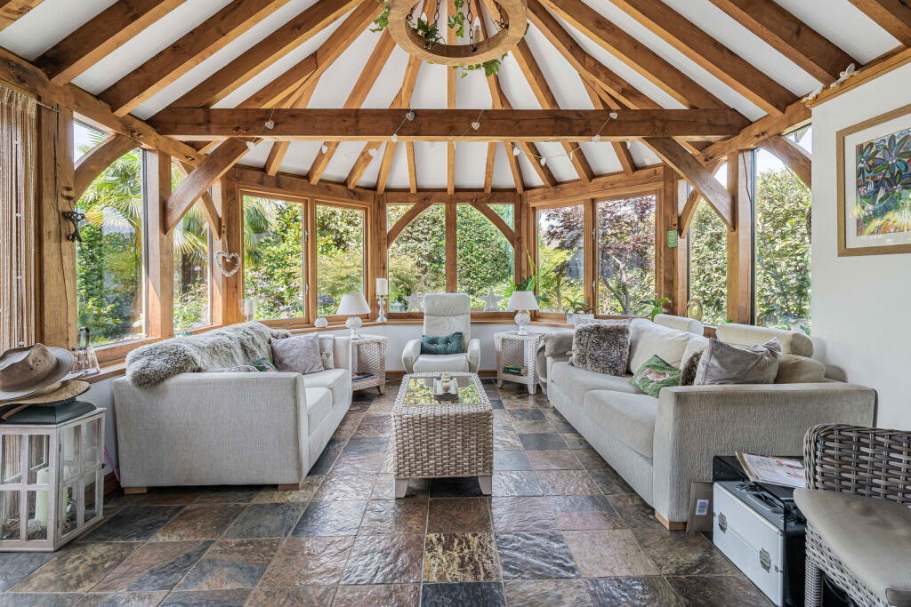 Additional image 3 of Park Street Lane,Park Street,St. Albans,AL2 2AL