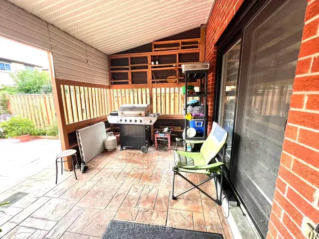 Additional image 12 of 327 Goldhawk Tr