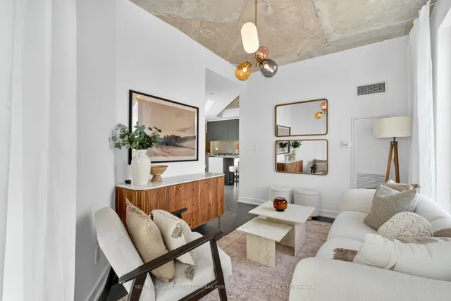 57 Brock Ave Unit 415