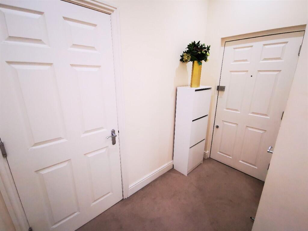 Additional image 16 of St. Peters Street, St. Albans, Hertfordshire, AL1