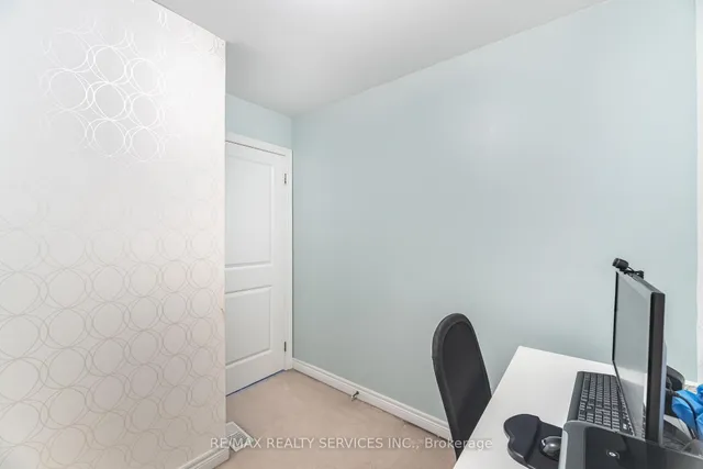 Additional image 30 of 12 Seedland Cres
