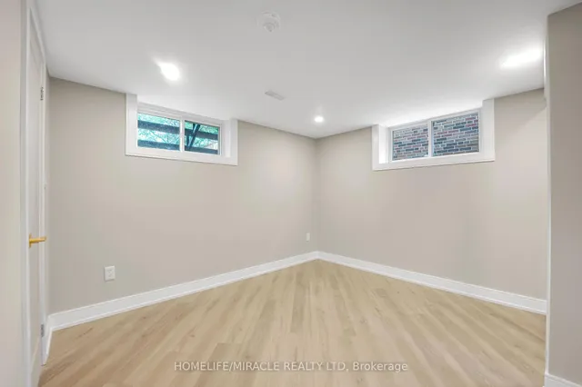 Additional image 37 of 125 Elmcrest Rd