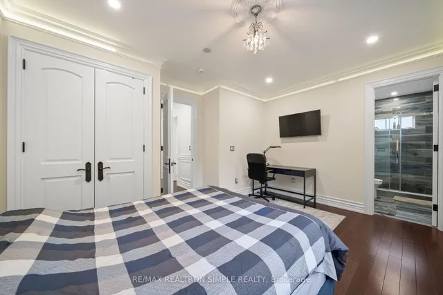 Additional image 39 of 2637 Bluffs Way