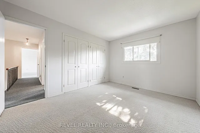 Additional image 26 of 594 Moorelands Cres