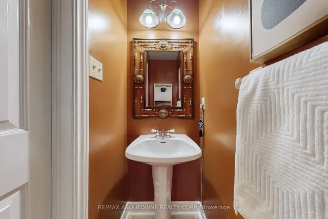 Additional image 23 of 1398 Winterbourne Dr