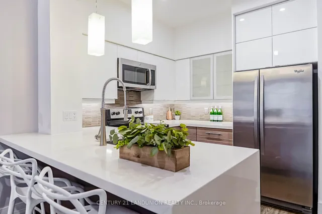 Additional image 9 of 38 Kenaston Gdns Unit GV109