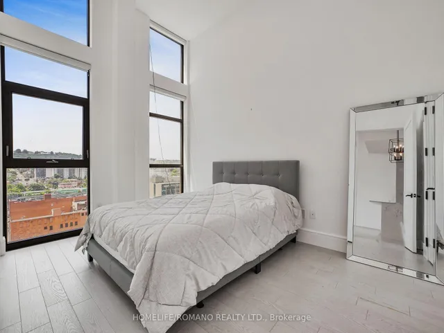 Additional image 9 of 118 King St Unit LPH12