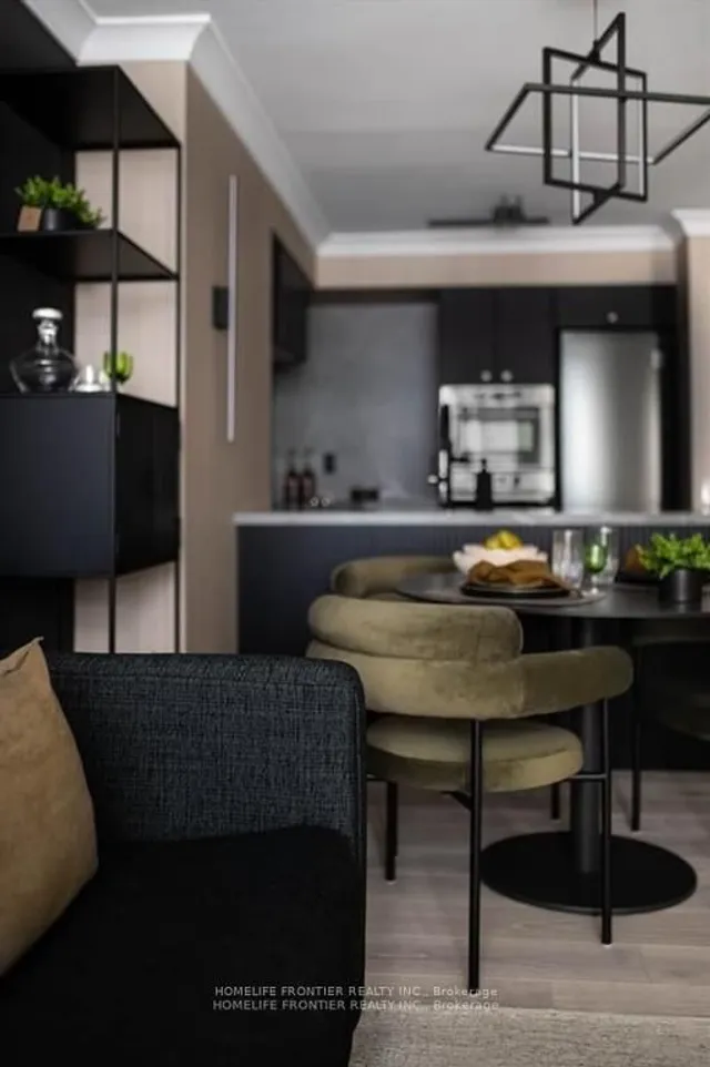 Additional image 36 of 388 Bloor St Unit 1107