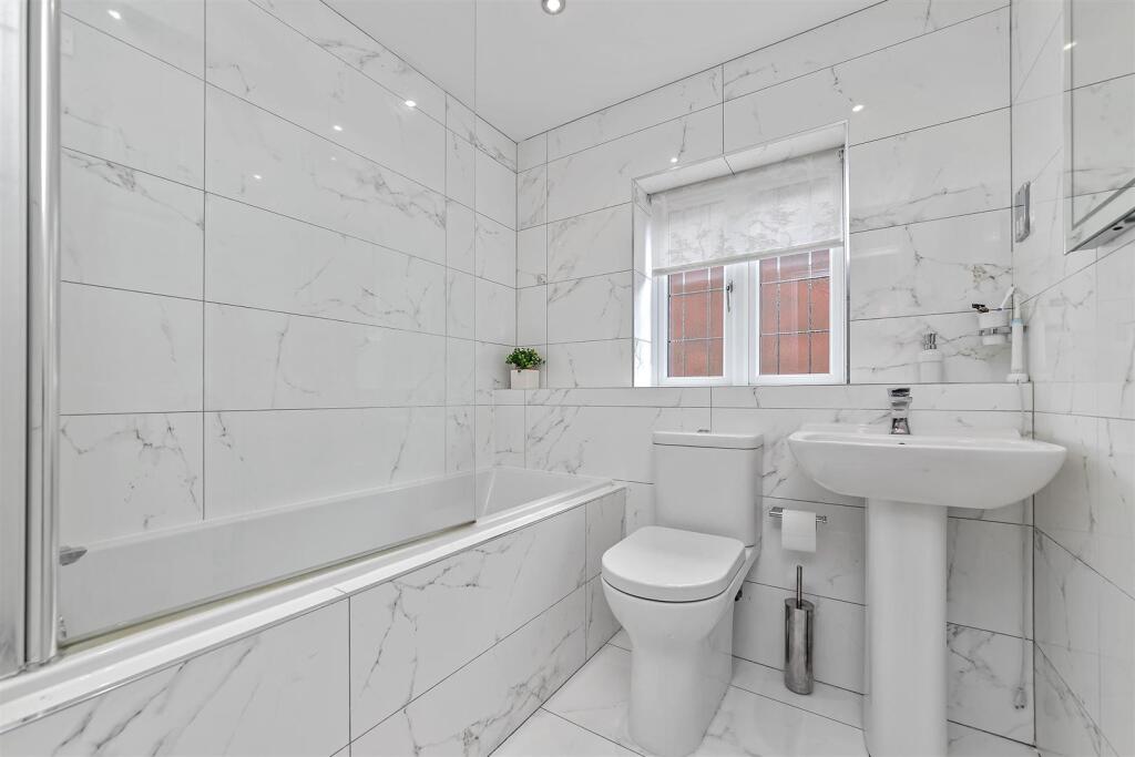 Additional image 26 of Damson Way, St Albans