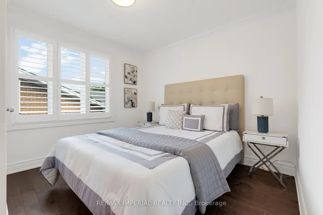 Additional image 36 of 263 Upper Highland Cres