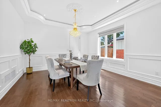 Additional image 15 of 63 Reidmount Ave