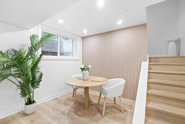 Additional image 37 of 1504 Kenilworth Cres