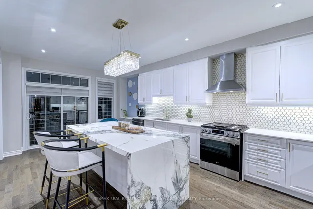 Additional image 15 of 14 Fruitvale Circ