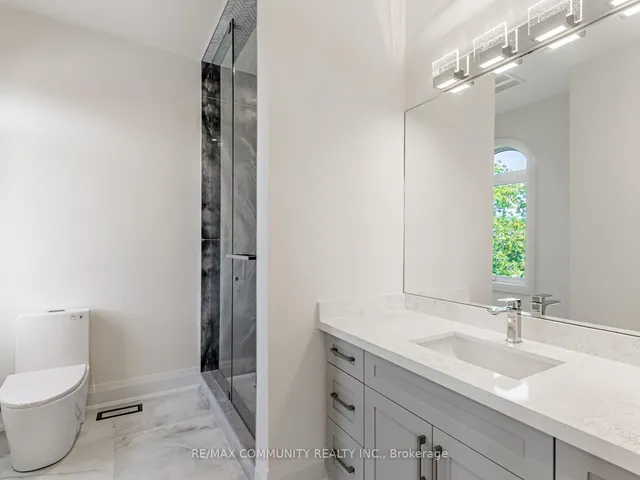 Additional image 35 of 43 Sugarbush Sq