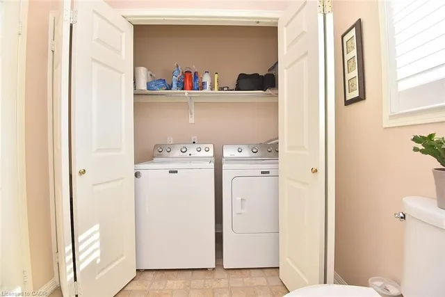 Additional image 27 of 137 Silverbirch Blvd