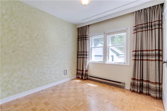 Additional image 21 of 257 Broadway Ave