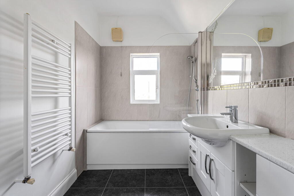 Additional image 22 of Park Street Lane,Park Street,St. Albans,AL2 2AL