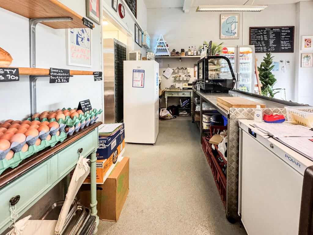 Additional image 7 of Bradmore Green, Brookmans Park