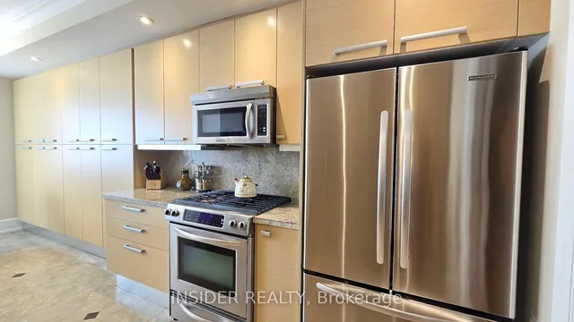 Additional image 8 of 660 Sheppard Ave Unit 305