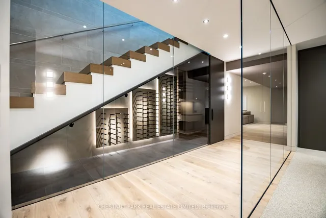 Additional image 36 of 50 Teddington Park Ave