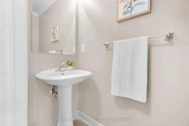 Additional image 25 of 37 Overture Lane