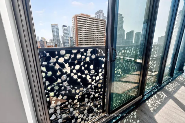 Additional image 6 of 55 Charles St Unit 1206