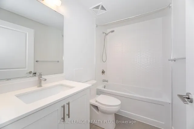 Additional image 19 of 1050 Main St Unit 620