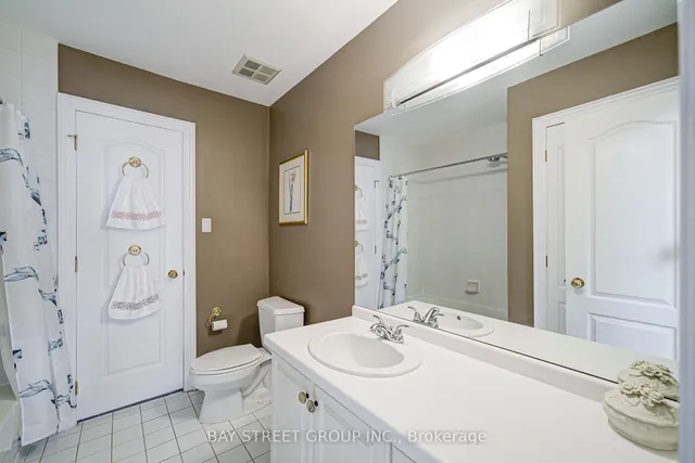 Additional image 14 of 529 Davenport Rd