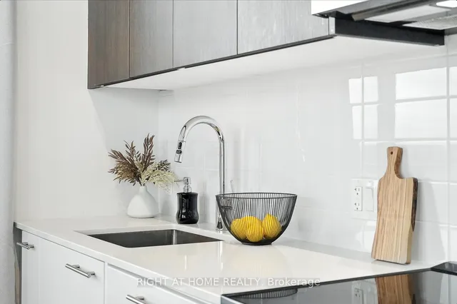 Additional image 14 of 215 Veterans Dr Unit 803