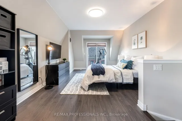 Additional image 27 of 1812 Burnhamthorpe Rd Unit 1