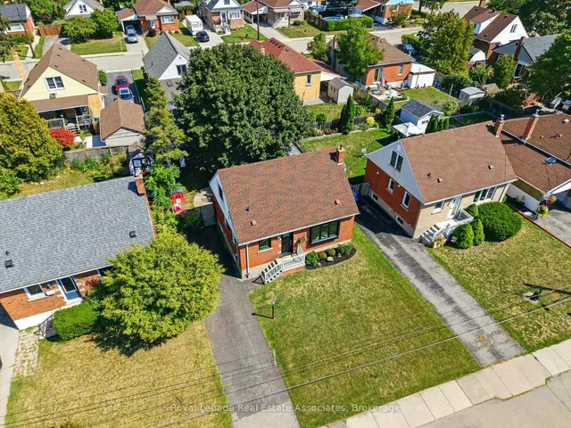 Additional image 43 of 7 Deer Ave