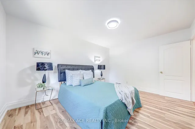 Additional image 18 of 63 Lynvalley Cres