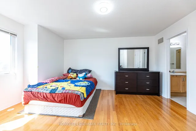 Additional image 13 of 3 Ferguson St