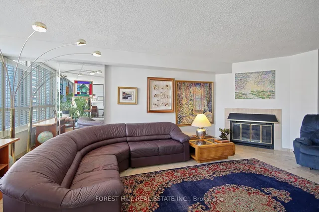 Additional image 16 of 130 Carlton St Unit 1101