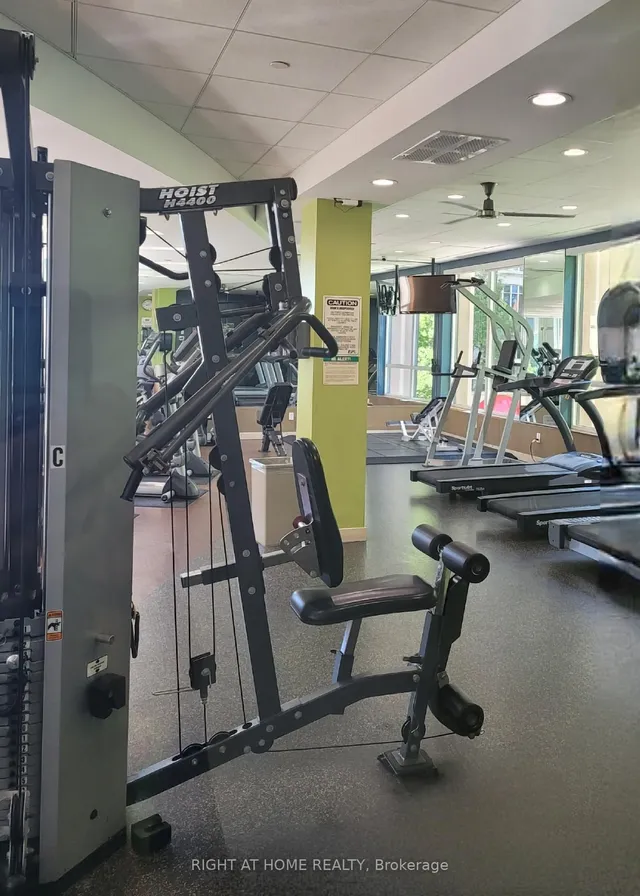 Additional image 18 of 10 NORTHTOWN Way Unit 2112