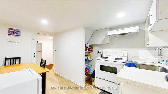 Additional image 22 of 1610 Weston Rd